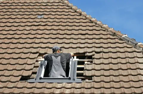 Pose de velux - Évin-Malmaison